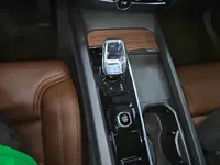 Volvo XC60 New Energy 2023 (200 км)
