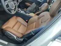 Volvo XC60 New Energy 2023 (200 км)