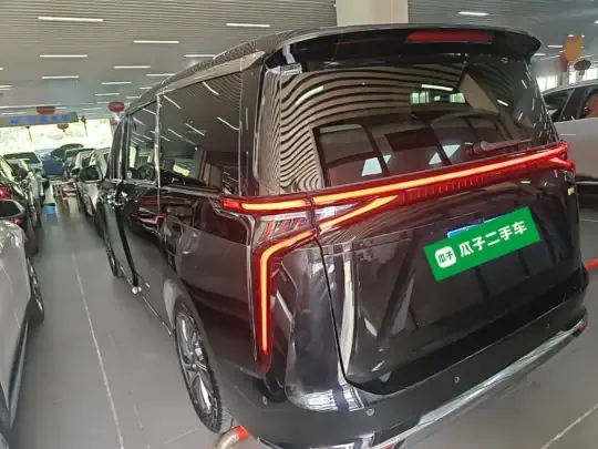 SAIC MAXUS G90 2023 (6000 км)