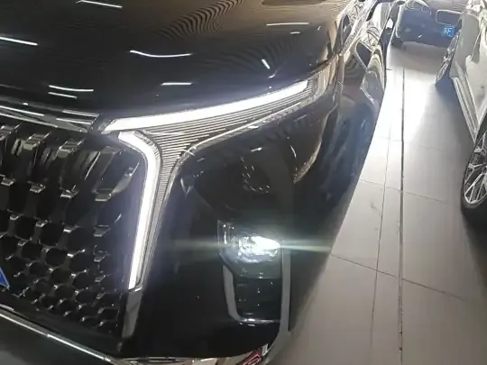 SAIC MAXUS G90 2023 (6000 км)