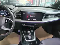 Audi Q4 e-tron 2023 (18300 км)