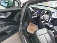 Audi Q4 e-tron 2023 (18300 км)