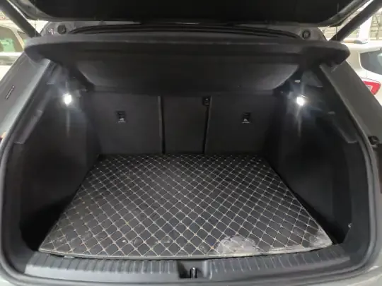 Audi Q4 e-tron 2023 (102899 км)