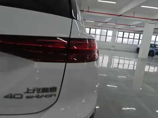 Audi Q5 e-tron 2023 (6700 км)