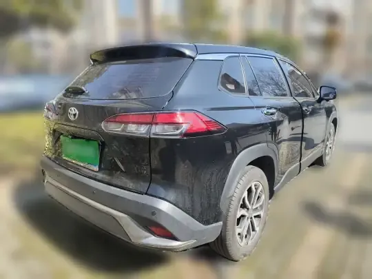 Toyota FRONTLANDER 2023 (13400 км)