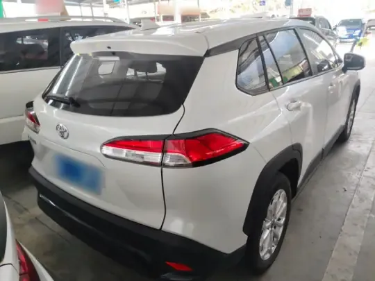 Toyota FRONTLANDER 2023 (14300 км)