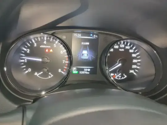 Nissan X-Trail 2022 (52900 км)