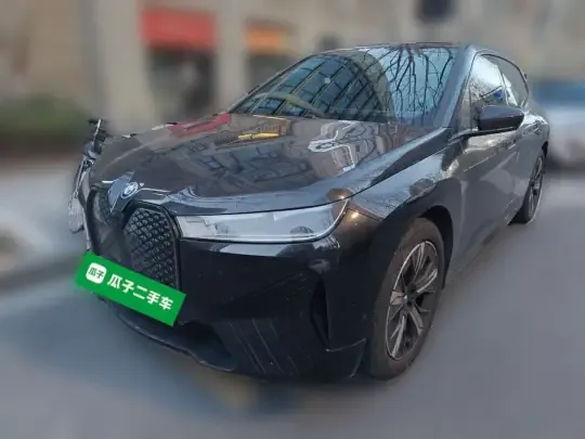 BMW iX 2023 (19800 км)