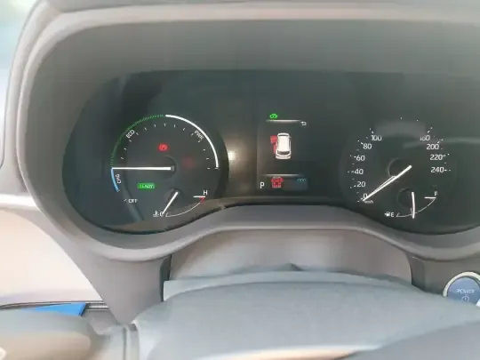 Toyota Sienna 2023 (26300 км)