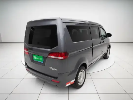 Jinbei Gold Hiace 2023 (21300 км)
