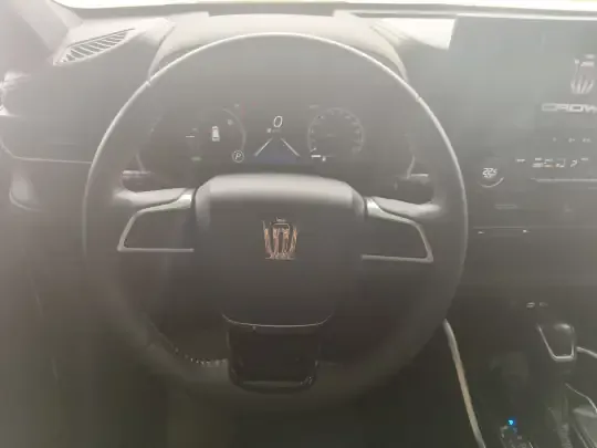 Toyota Crown Kluger 2023 (68000 км)