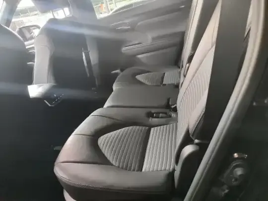 Toyota Crown Kluger 2023 (68000 км)