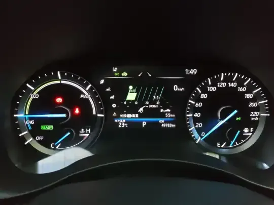 Toyota Crown Kluger 2023 (49800 км)