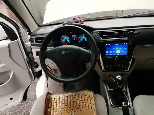 Jinbei New Hiace X30L CNG 2023 (26100 км)