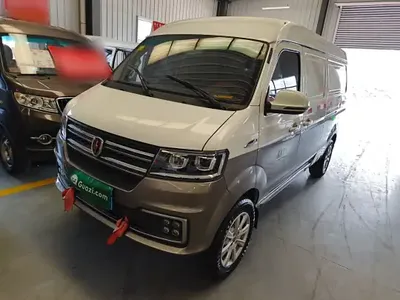Jinbei New Hiace S 2023 (9400 км)