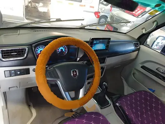 Jinbei New Hiace S 2023 (9400 км)