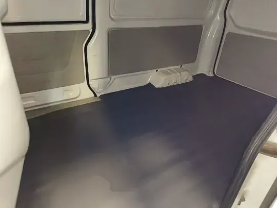 Jinbei New Hiace S 2023 (9400 км)