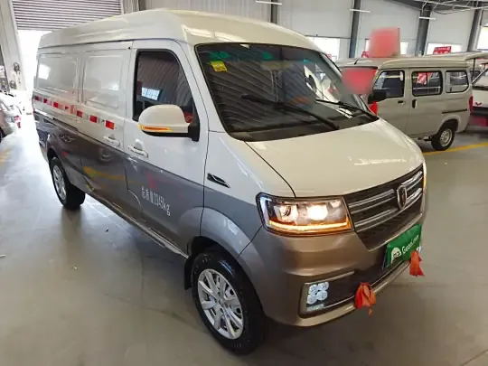 Jinbei New Hiace S 2023 (9400 км)