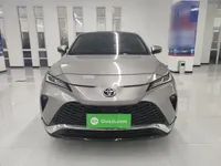 Toyota Venza 2023 (10800 км)