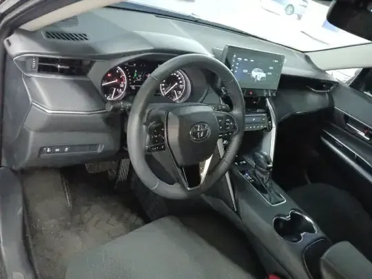 Toyota Venza 2023 (14100 км)
