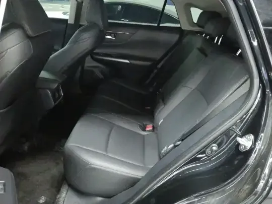Toyota Venza 2023 (14100 км)