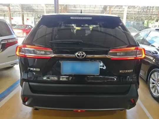 Toyota Wildlander 2023 (41400 км)