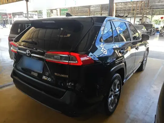 Toyota Wildlander 2023 (41400 км)
