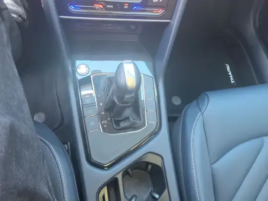 Volkswagen Tharu 2023 (13900 км)