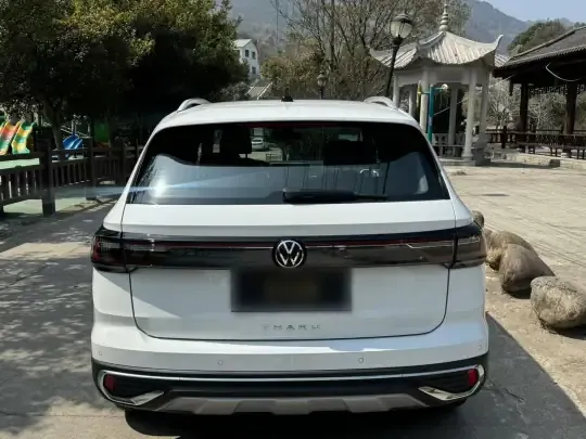 Volkswagen Tharu 2023 (13900 км)
