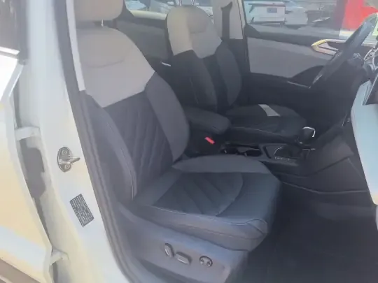 Volkswagen Tharu 2023 (13900 км)