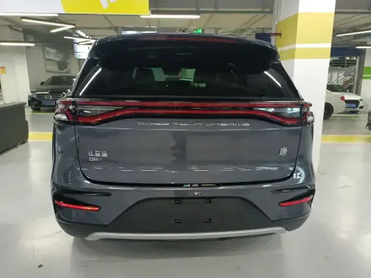 BYD Tang New Energy 2023 (64400 км)