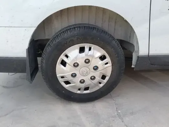 SAIC MAXUS Xintu V70 2023 (3200 км)