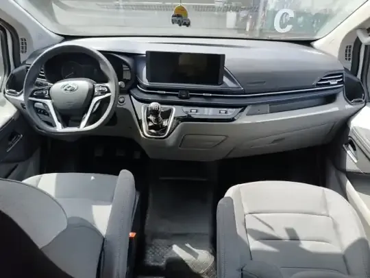 SAIC MAXUS Xintu V70 2023 (3200 км)