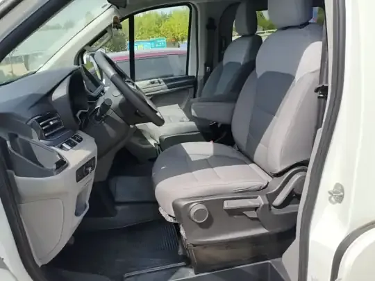 SAIC MAXUS Xintu V70 2023 (3200 км)