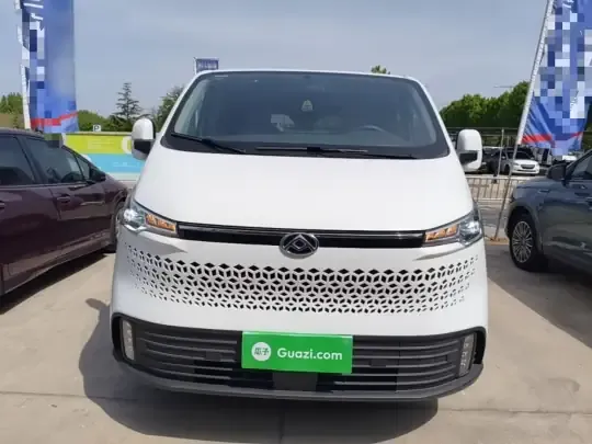 SAIC MAXUS Xintu V70 2023 (3200 км)