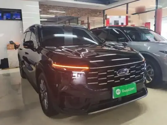 Ford Edge 2023 (32800 км)