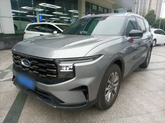 Ford Edge 2023 (25600 км)