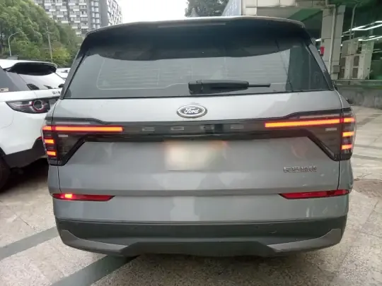 Ford Edge 2023 (25600 км)
