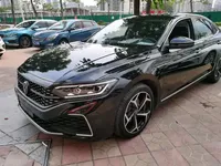 Volkswagen Passat 2023 (48400 км)