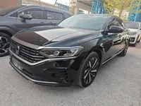 Volkswagen Passat 2023 (16000 км)