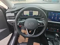 Volkswagen Passat 2023 (16000 км)