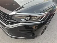 Volkswagen Passat 2023 (16000 км)