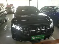 Volkswagen Passat 2023 (51700 км)