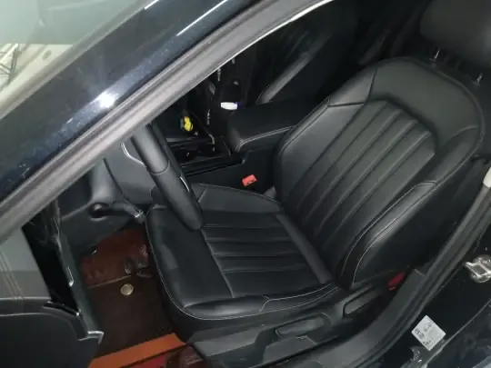 Volkswagen Passat 2023 (94800 км)