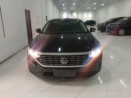 Volkswagen Passat 2023 (94800 км)