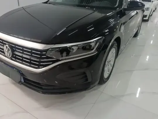 Volkswagen Passat 2023 (94800 км)