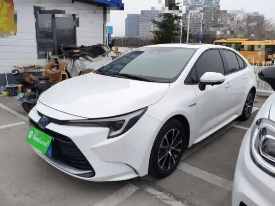 Toyota Levin 2023 (44400 км)