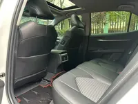 Toyota Camry 2023 (28000 км)