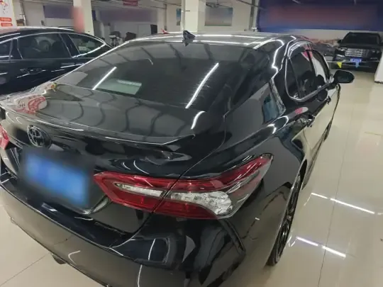 Toyota Camry 2023 (43500 км)