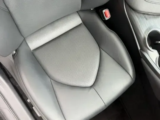 Toyota Camry 2023 (65800 км)